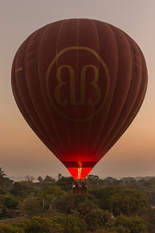 011 Bagan, Ballonvlucht.jpg